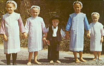 amish_kids_plainlydressed[1][1].jpg